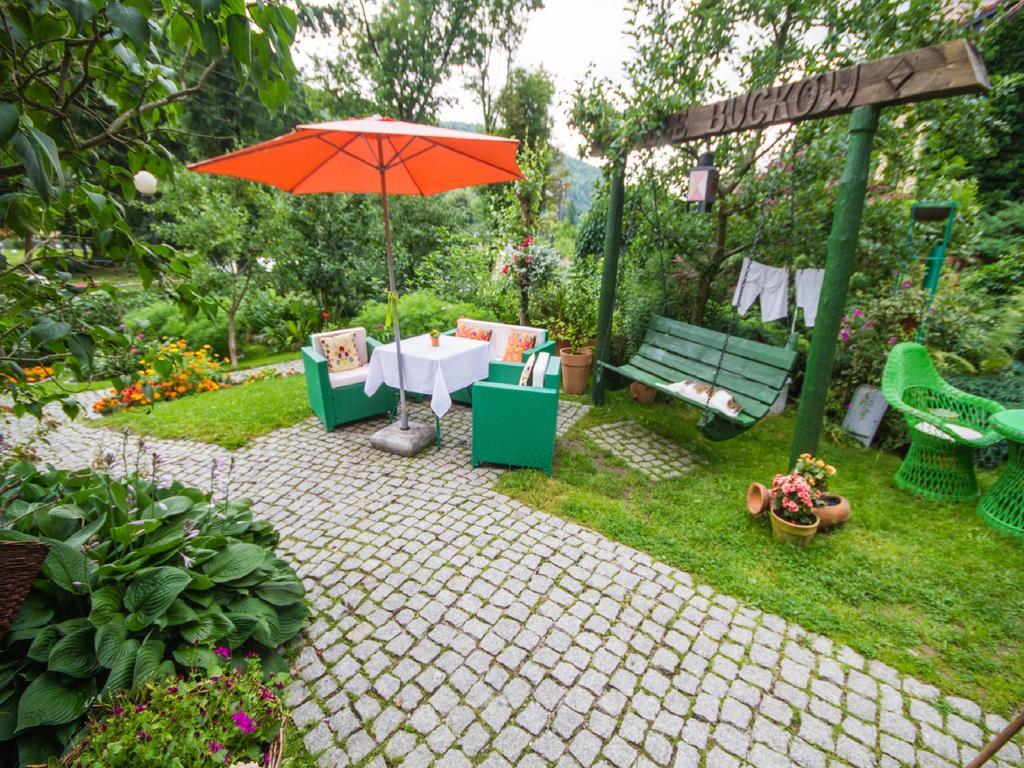 Willa Jagniatkow Bed & Breakfast エクステリア 写真